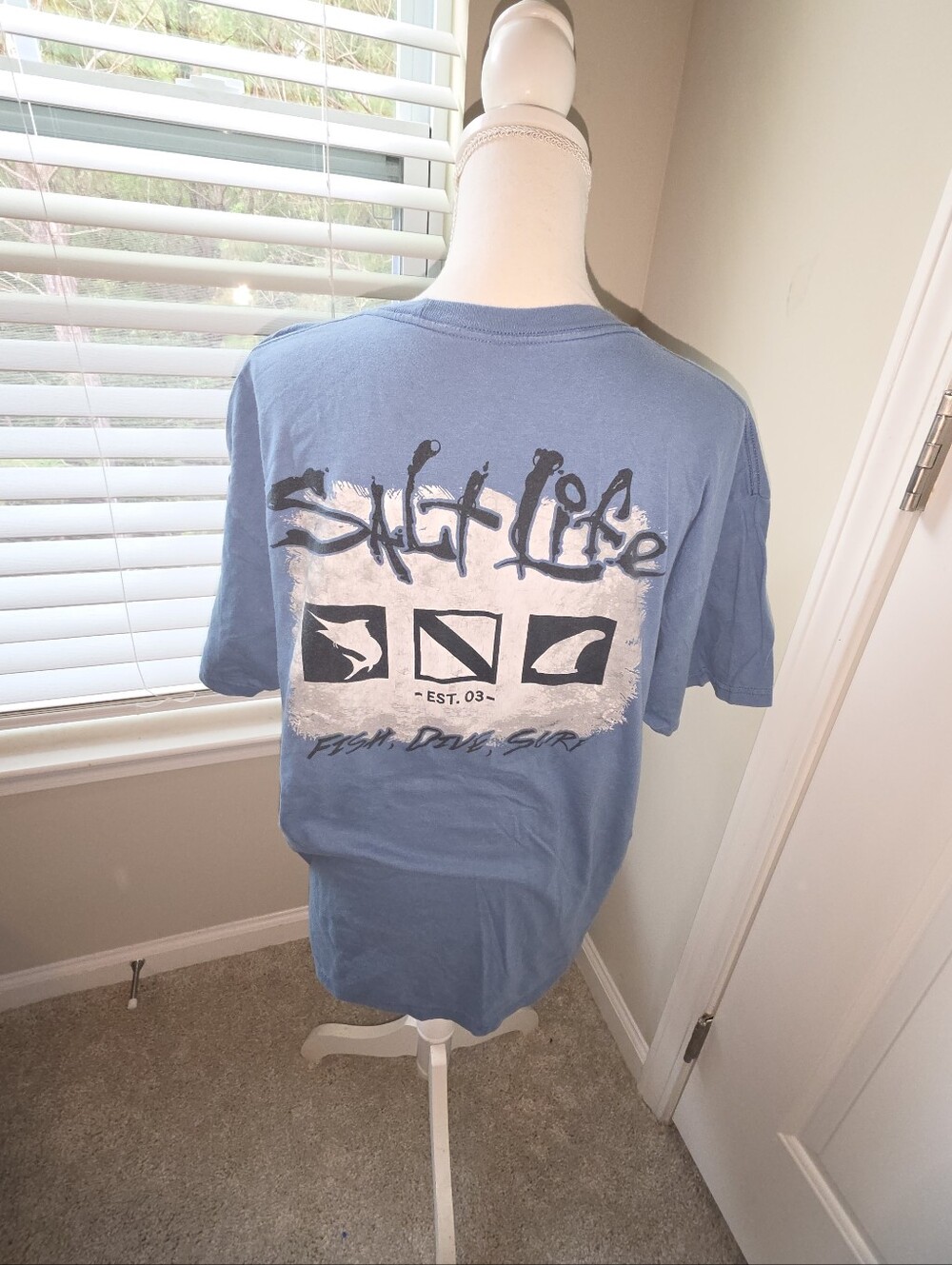 Salt Life Short Sleeve Graphic Tee - Light Blue Large